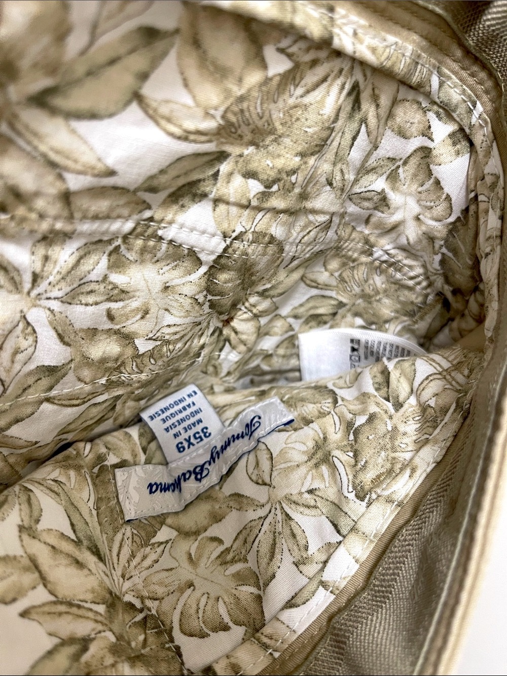 NWT Tommy Bahama Boracay Island Chino 9-Inch Shorts in Stone Khaki - Picture 6 of 8